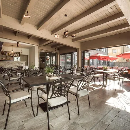 Familia 3* Stará ľubovňa